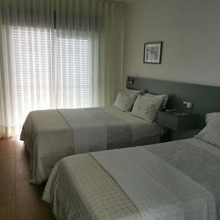 אזמבוז'ה Flor Da Primavera - Residencial E Apartamentos מראה חיצוני תמונה