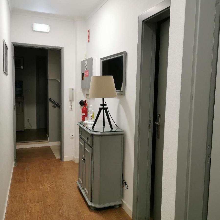 אזמבוז'ה Flor Da Primavera - Residencial E Apartamentos מראה חיצוני תמונה