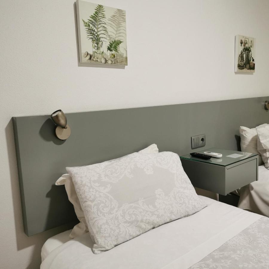 אזמבוז'ה Flor Da Primavera - Residencial E Apartamentos מראה חיצוני תמונה